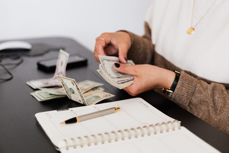 5 Benefits of Online Rent Payment